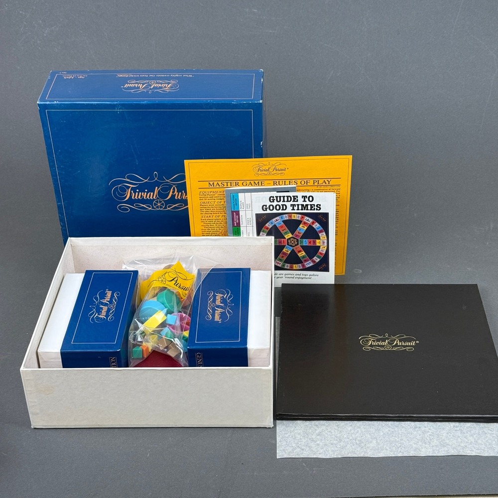 Trivial Pursuit Master Game Genus Edition Adult OS 1981 Set - OPEN BOX